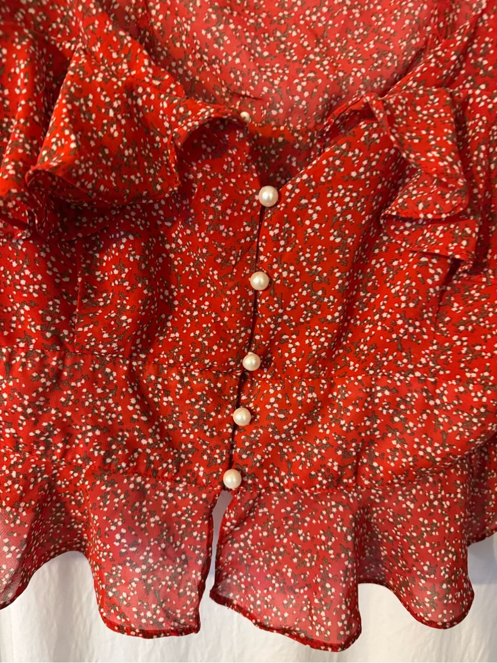 Nasty Gal Red Floral Ruffle Peasant Button Top. Size 10, Just adorable 🥰 - Picture 2 of 15